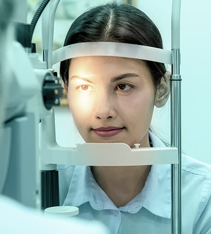 Adult Eye Exam Image